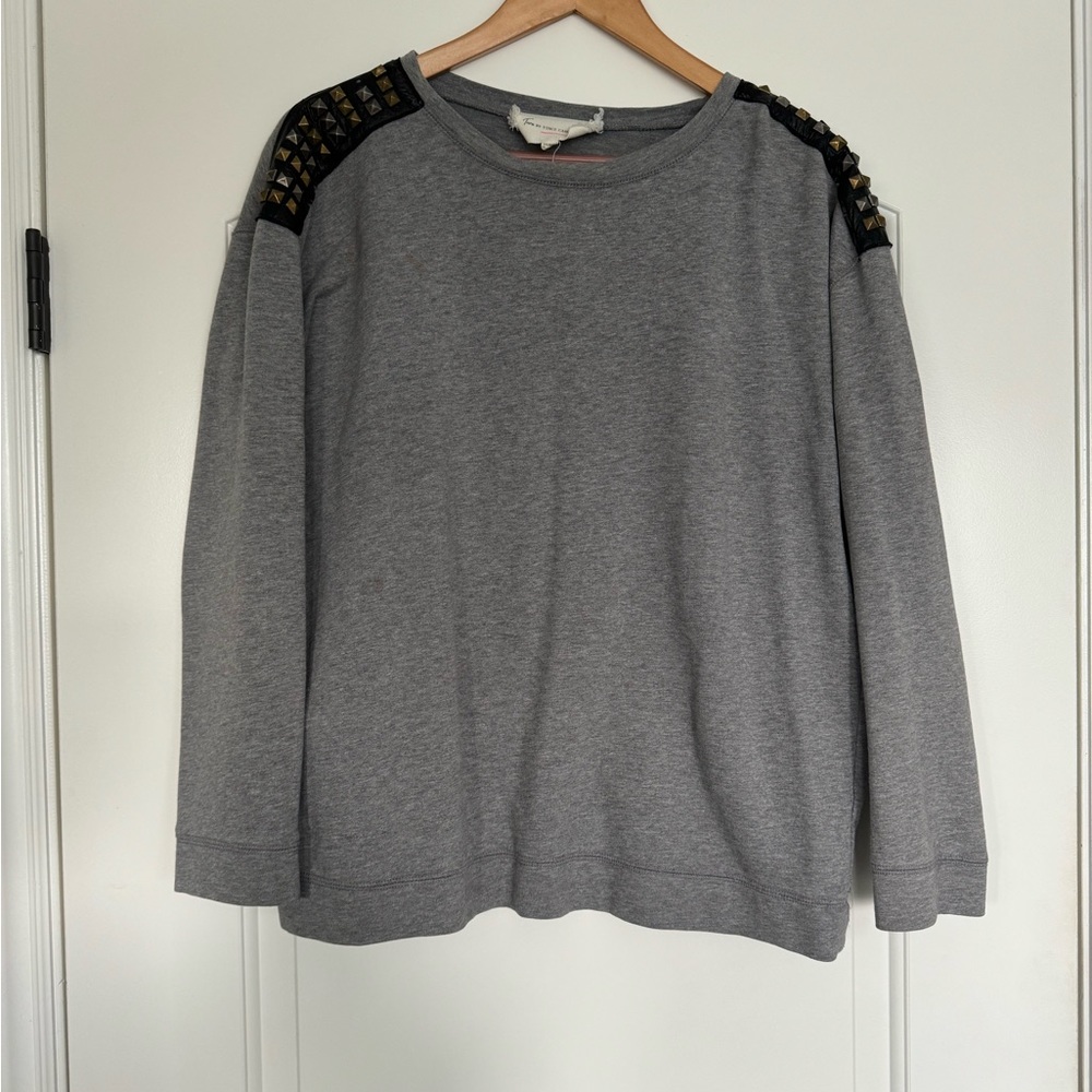 Two by Vince Camuto sweater size L